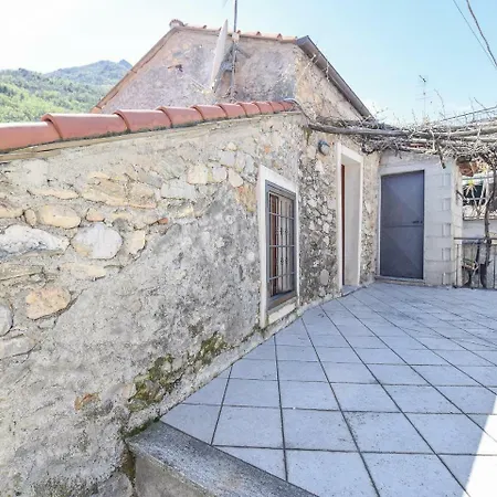 One Bedroom Holiday In